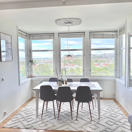 Stor 3-roms Med Utsikt Apartment *